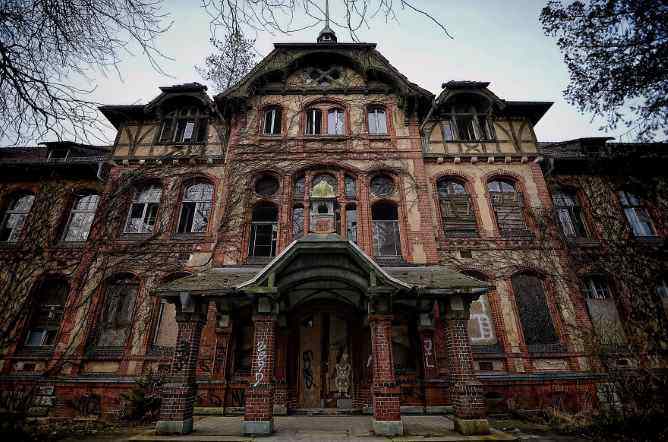 Beelitz-Heilstätten sotilassairaala Berliinissä