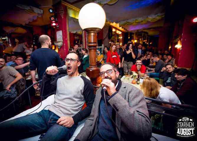 pornokaraokea Berliinissä